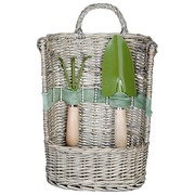 ����� ������������ � �����